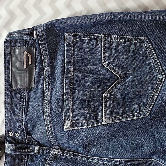 Jeans - Picture 8 of 11